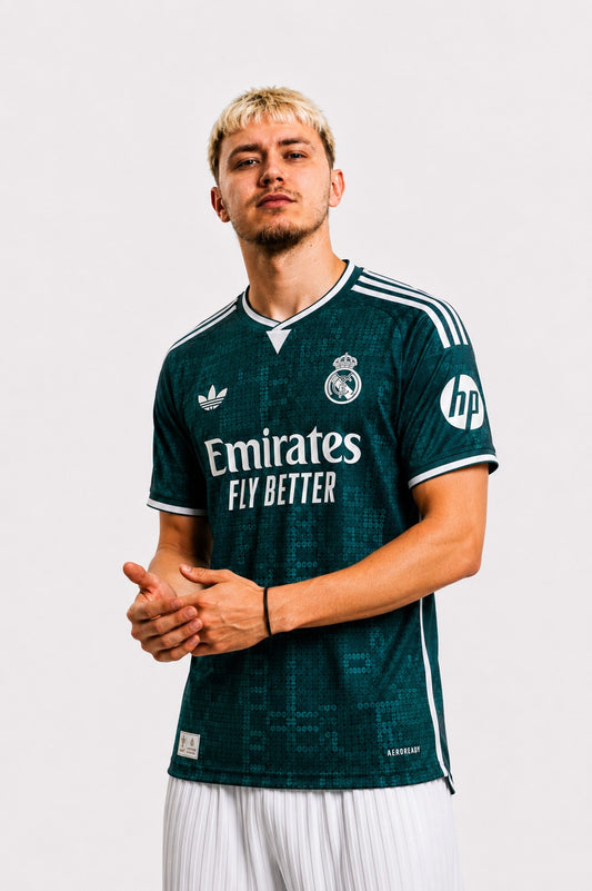 ⚽ Real Madrid Treći Dres 2026/27 – Mbape #10